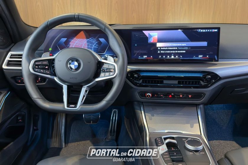 BMW 320iA
