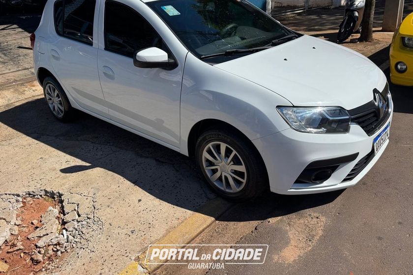 Renault SANDERO