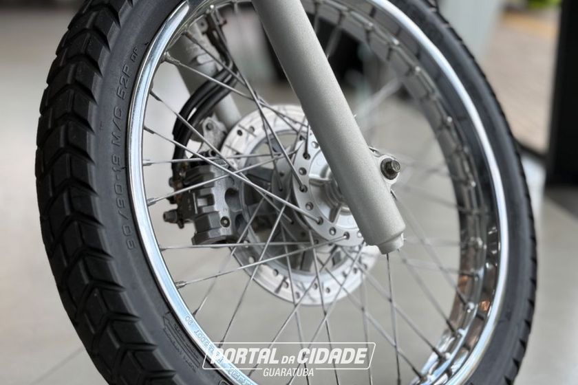 HONDA NXR