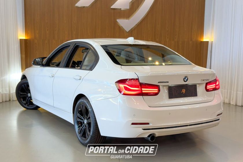 BMW 320iA