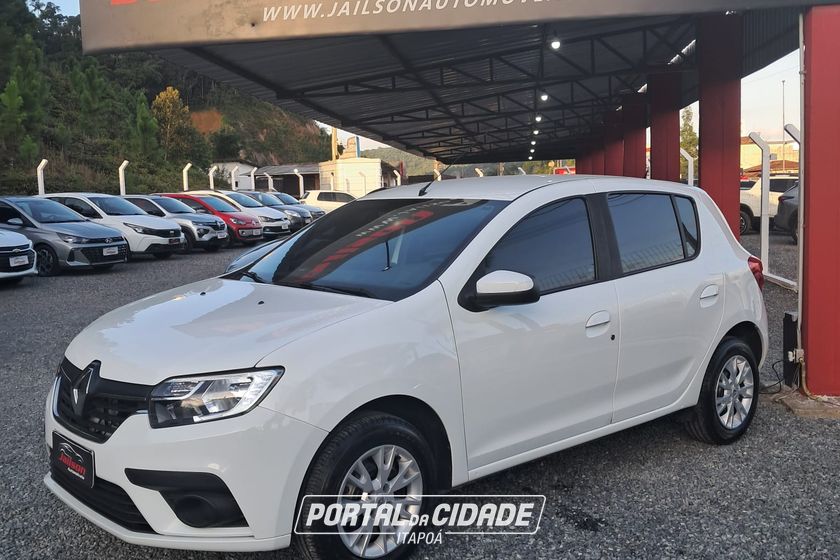 Renault SANDERO