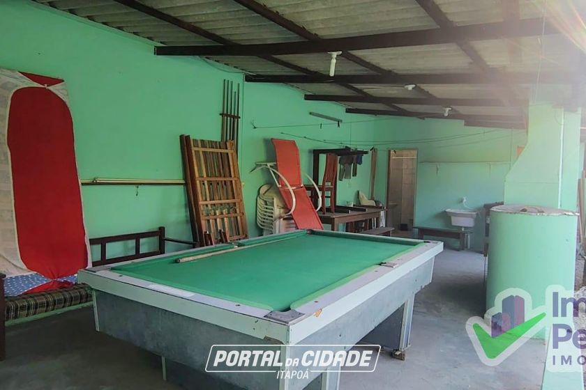 Sobrado para alugar - 216m&sup2; - Barra do Sa&iacute;