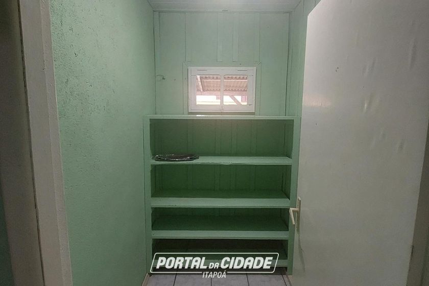 Terreno &agrave; venda - 81m&sup2; - Itapema do Norte