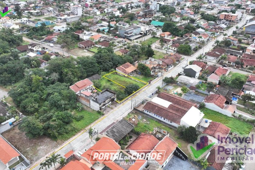 Terreno &agrave; venda - 900m&sup2; - Itapema do Norte