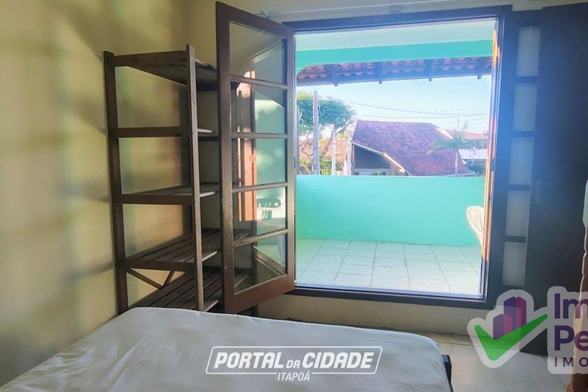 Sobrado para alugar - 216m&sup2; - Barra do Sa&iacute;