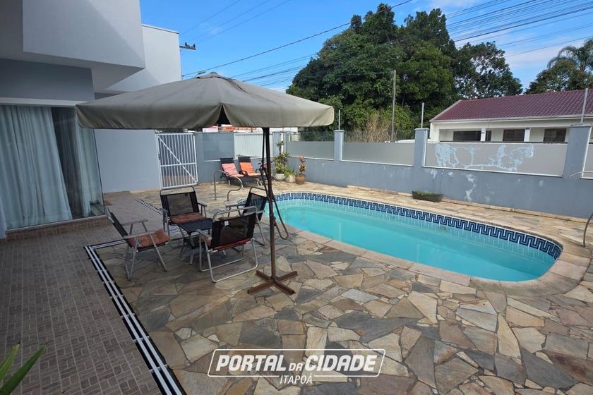Casa &agrave; venda - 150m&sup2; - Continental