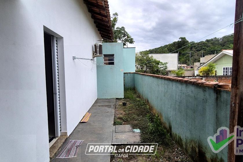 Casa &agrave; venda - 86m&sup2; - Continental