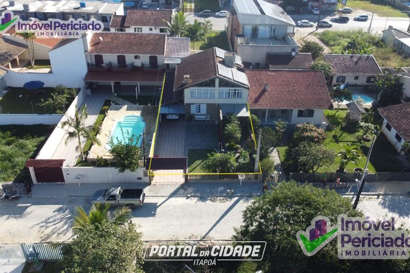 Casa &agrave; venda - 210m&sup2; - Cambij&uacute;