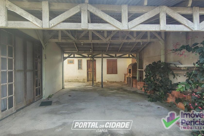 Casa &agrave; venda - 99m&sup2; - Centro