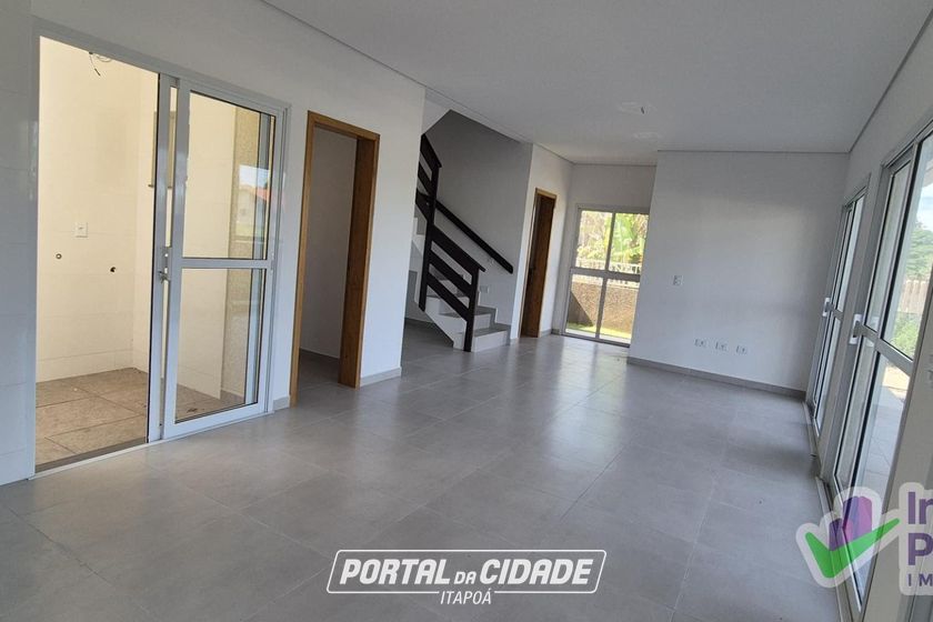 Casa &agrave; venda - 101m&sup2; - Cambij&uacute;