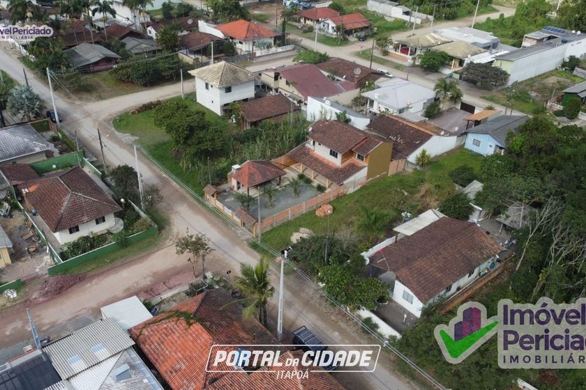 Casa &agrave; venda - 202m&sup2; - Centro