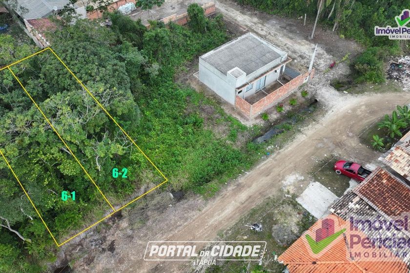 Terreno &agrave; venda - 180m&sup2; - Barra do Sa&iacute;
