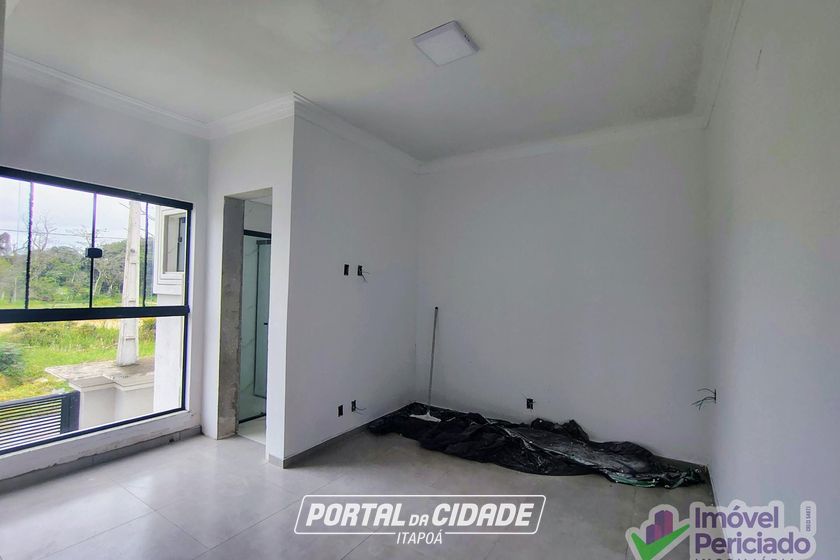Casa &agrave; venda - 94m&sup2; - Barra do Sa&iacute;