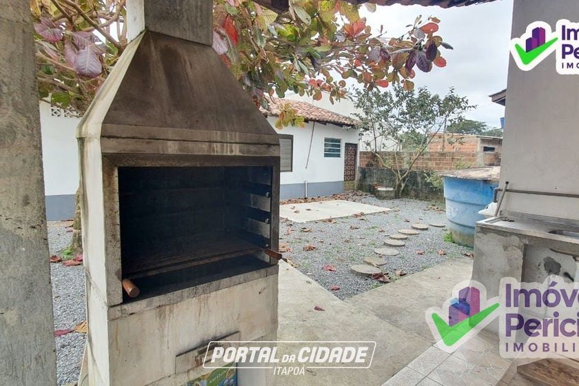 Casa &agrave; venda - 300m&sup2; - Pontal do Norte