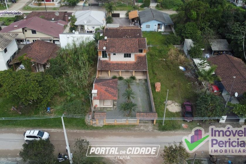 Casa &agrave; venda - 202m&sup2; - Centro