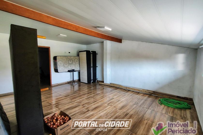 Casa &agrave; venda - 128m&sup2; - Barra do Sa&iacute;