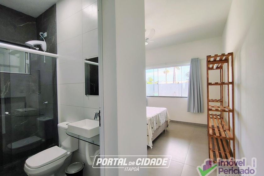 Casa &agrave; venda - 105m&sup2; - Barra do Sa&iacute;