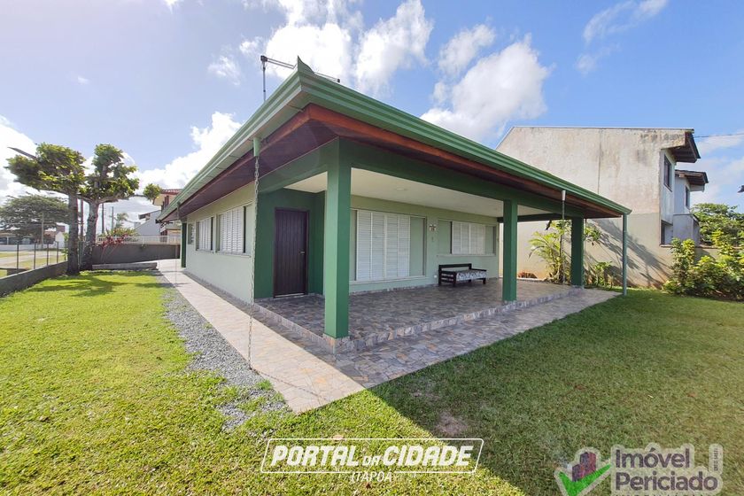 Casa para alugar - 243m&sup2; - Barra do Sa&iacute;