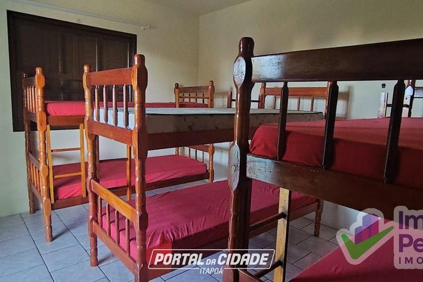 Sobrado para alugar - 216m&sup2; - Barra do Sa&iacute;