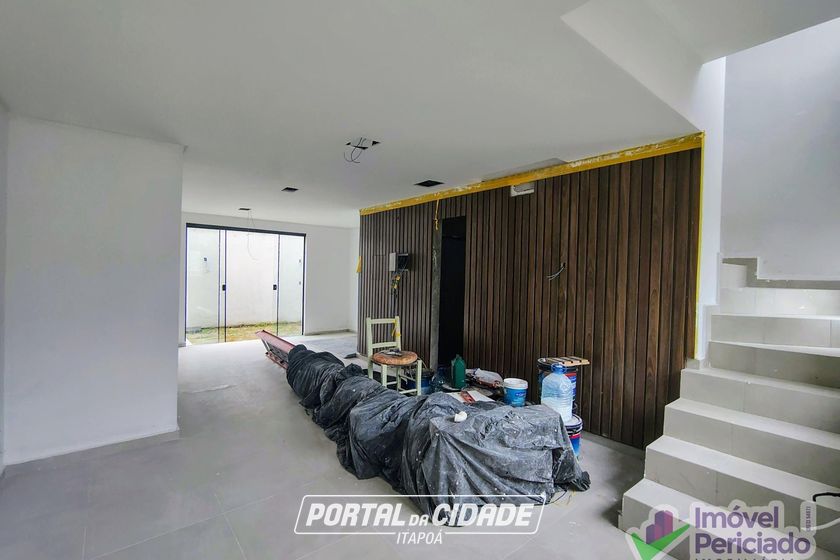 Casa &agrave; venda - 94m&sup2; - Barra do Sa&iacute;