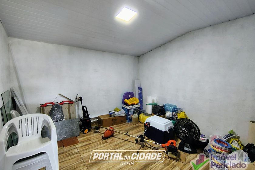 Casa &agrave; venda - 128m&sup2; - Barra do Sa&iacute;
