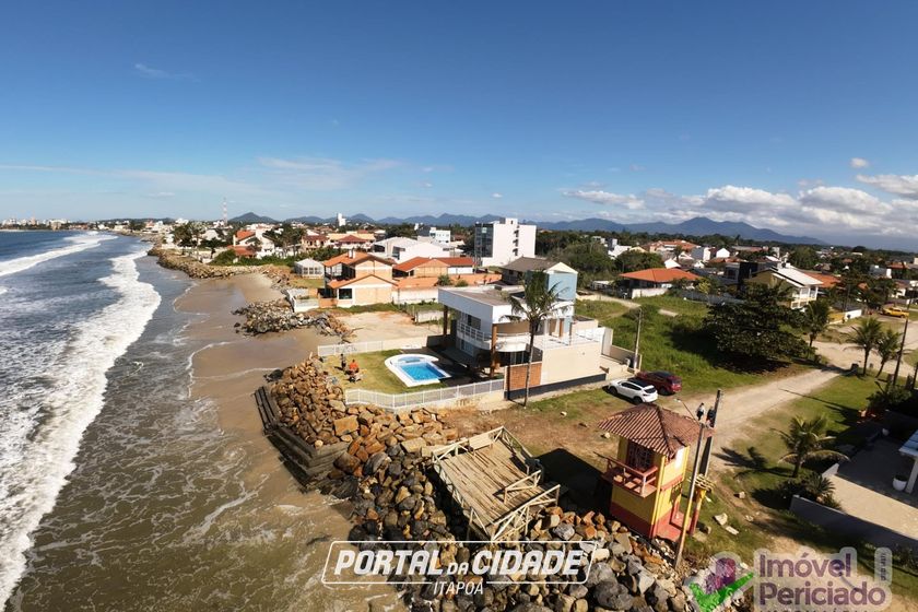 Casa &agrave; venda - 164m&sup2; - Cambij&uacute;
