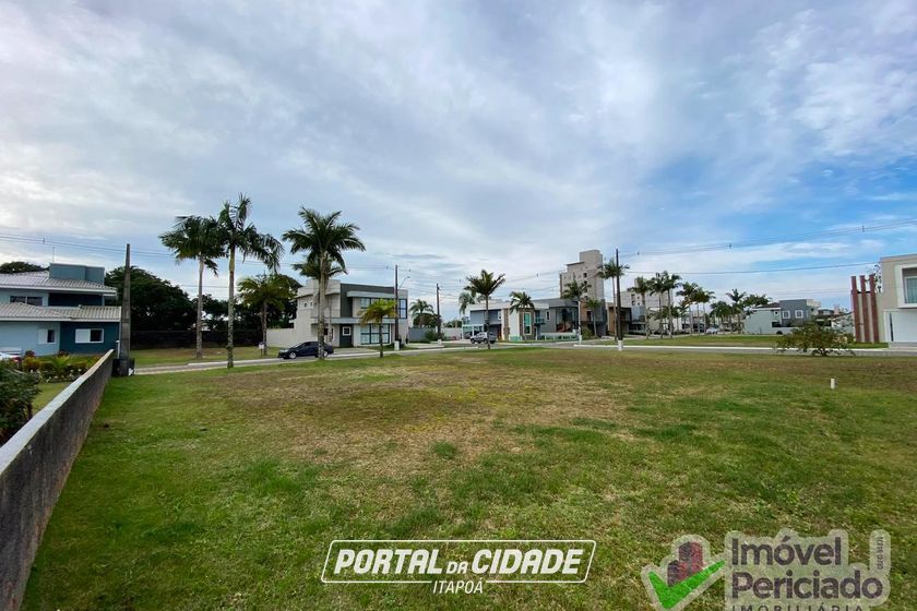 Terreno &agrave; venda - 387m&sup2; - Barra do Sa&iacute;