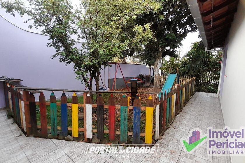 Casa &agrave; venda - 203m&sup2; - Centro