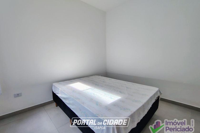 Casa &agrave; venda - 105m&sup2; - Barra do Sa&iacute;