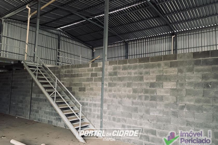 Sal&atilde;o Comercial para alugar - 520m&sup2; - Pontal do Norte