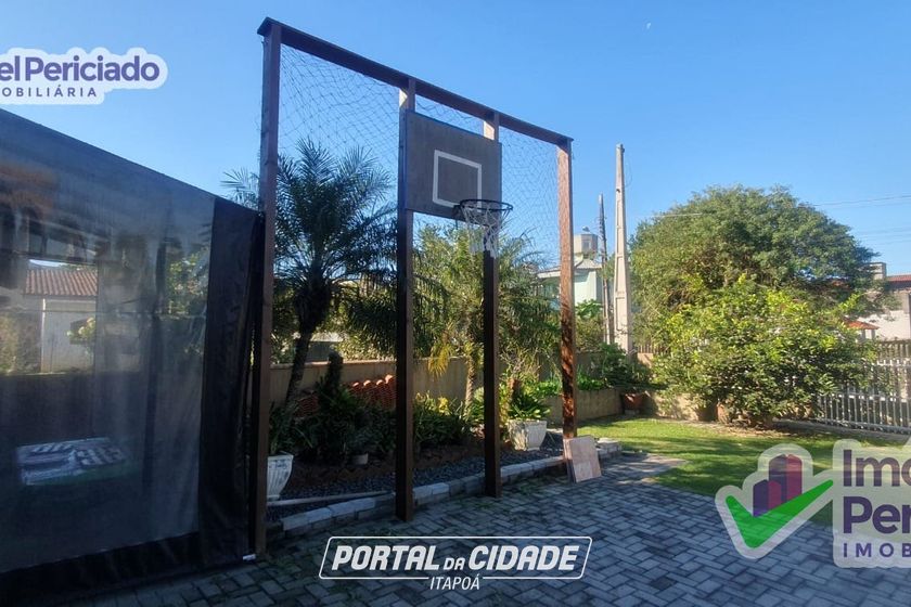 Casa &agrave; venda - 210m&sup2; - Cambij&uacute;
