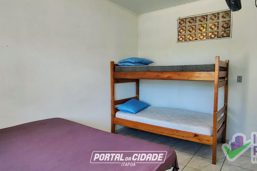 Casa &agrave; venda - 156m&sup2; - Barra do Sa&iacute;