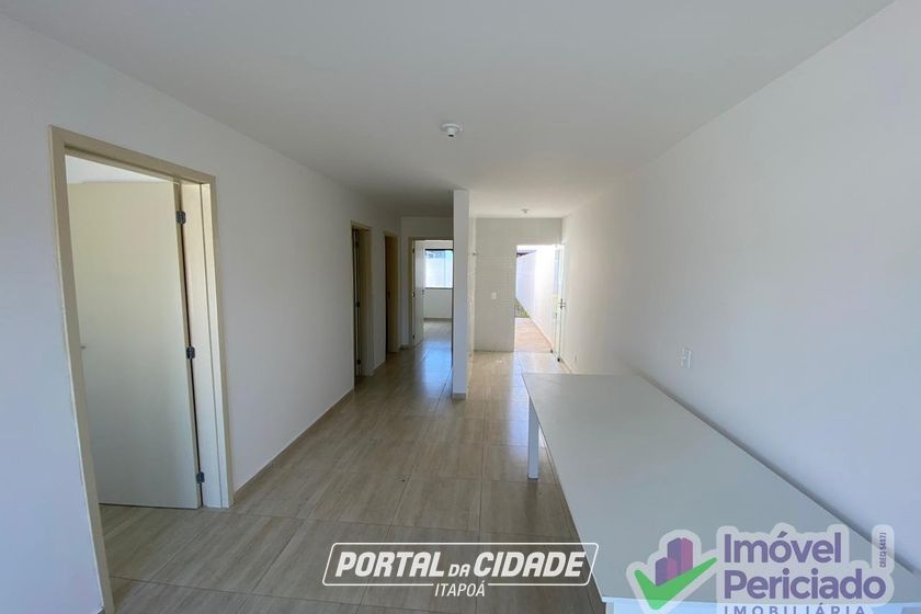 Casa &agrave; venda - 66m&sup2; - Cambiju