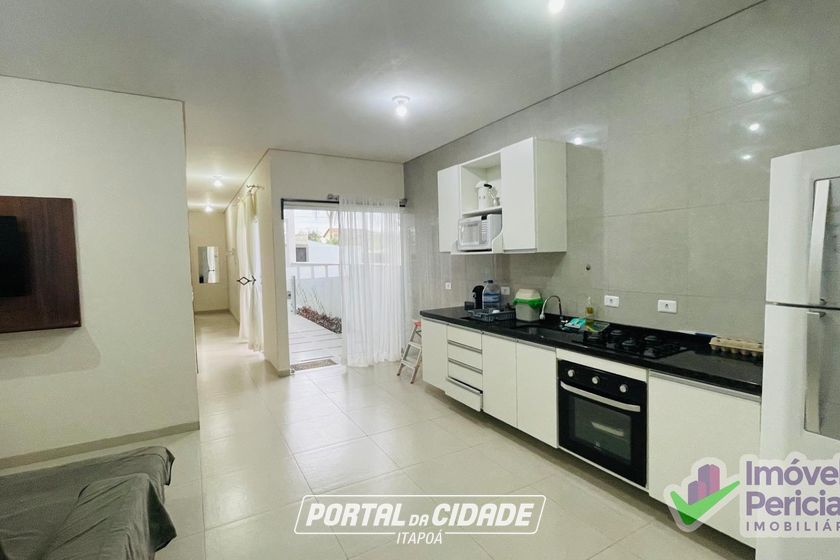 Casa &agrave; venda - 83m&sup2; - Barra do Sa&iacute;