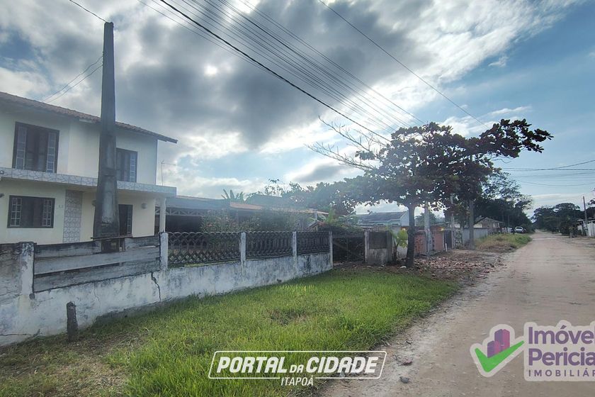 Casa &agrave; venda - 99m&sup2; - Centro