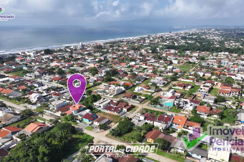 Casa &agrave; venda - 225m&sup2; - Barra do Sa&iacute;