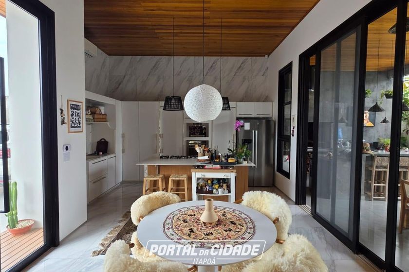 Casa &agrave; venda - 280m&sup2; - Pontal do Norte