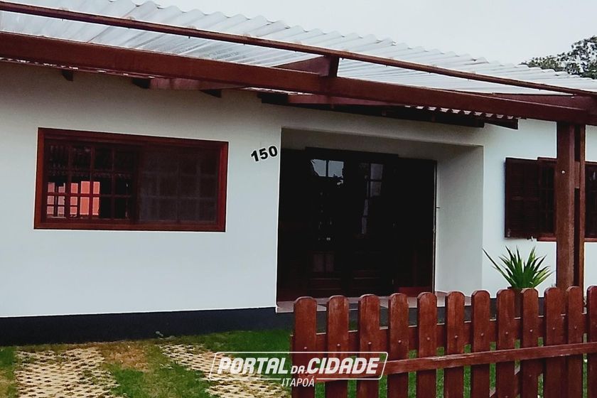 Casa para alugar - 75m&sup2; - Pontal do Norte