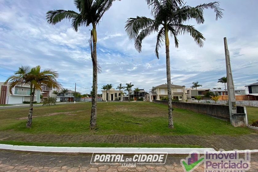 Terreno &agrave; venda - 387m&sup2; - Barra do Sa&iacute;