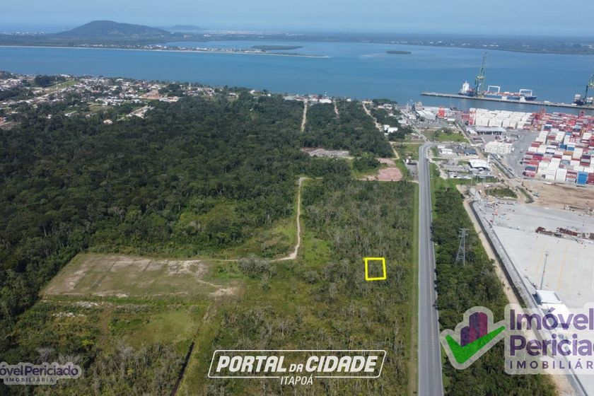 Terreno &agrave; venda - 450m&sup2; - Figueira do Pontal