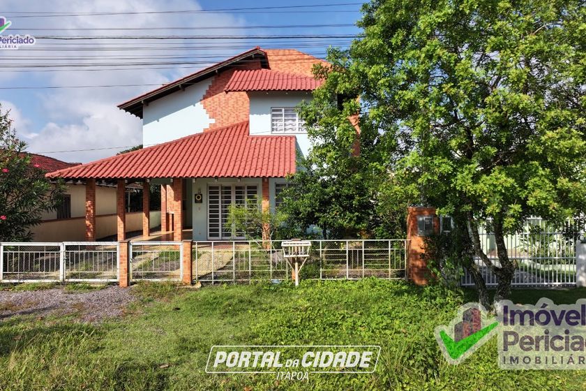 Casa &agrave; venda - 225m&sup2; - Barra do Sa&iacute;