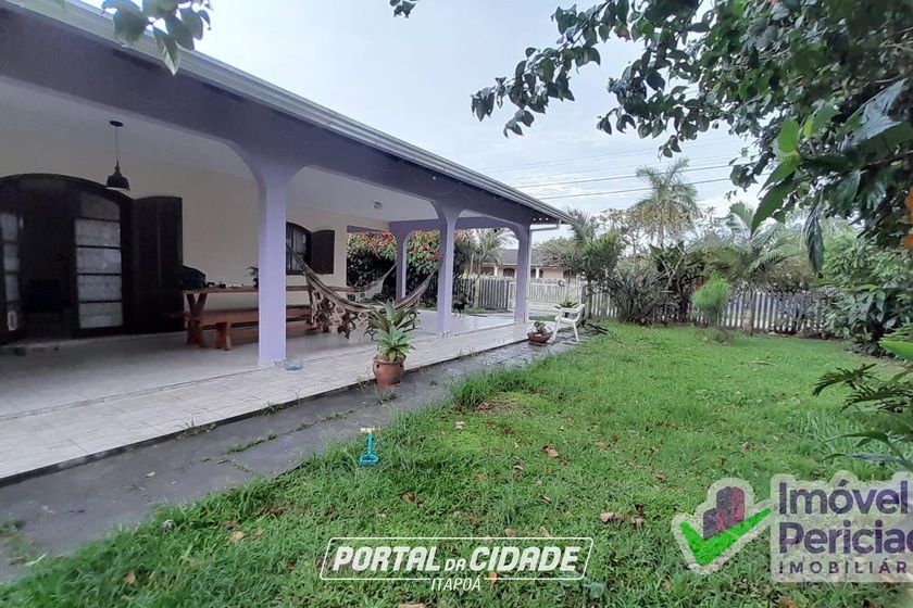 Casa &agrave; venda - 203m&sup2; - Centro