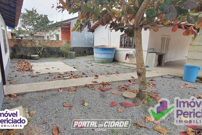 Casa &agrave; venda - 300m&sup2; - Pontal do Norte