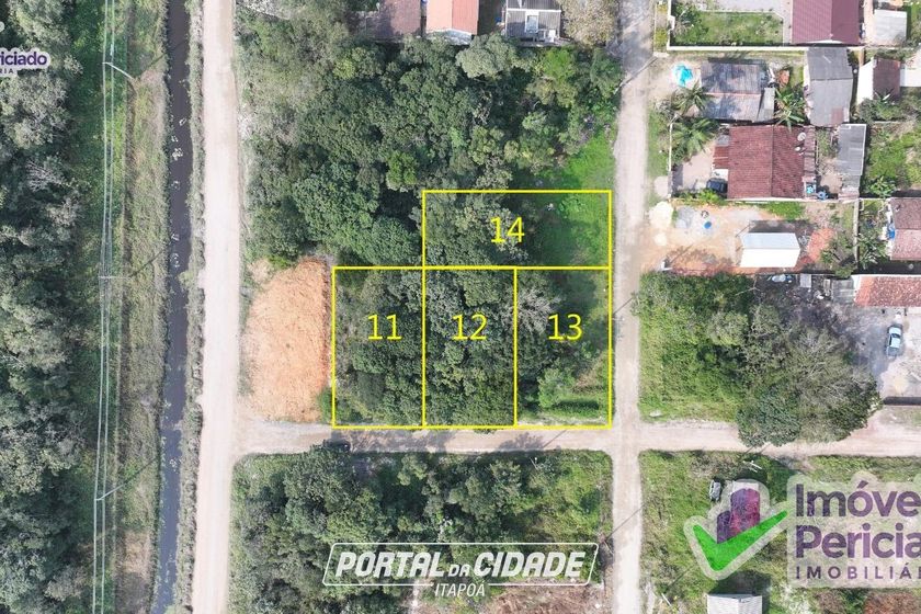 Terreno &agrave; venda - 352m&sup2; - Maresia