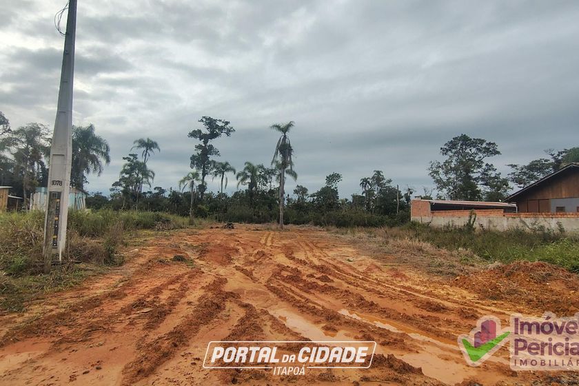 Terreno &agrave; venda - 360m&sup2; - Barra do Sa&iacute;