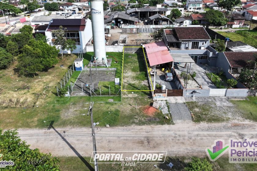 Terreno &agrave; venda - 180m&sup2; - S&atilde;o Jos&eacute;