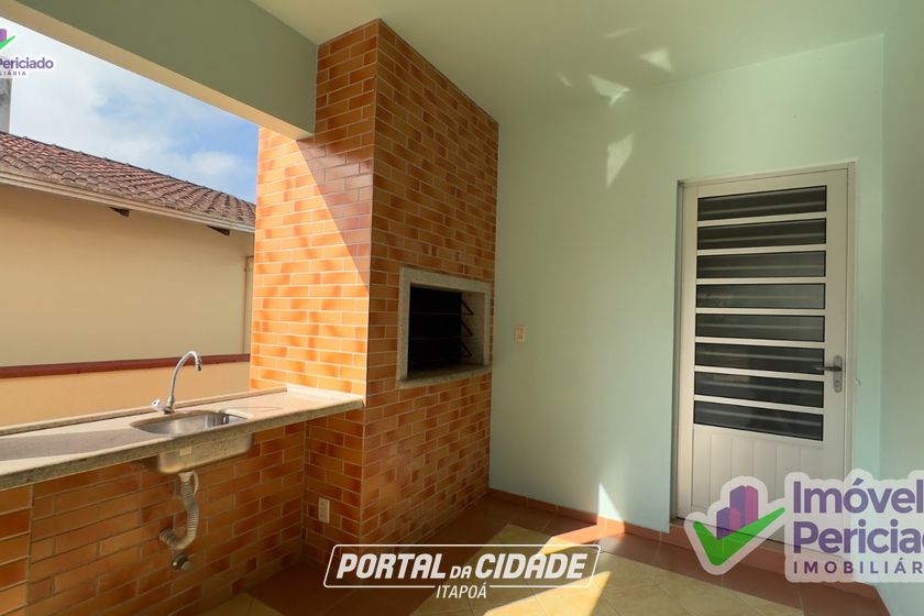 Casa &agrave; venda - 225m&sup2; - Barra do Sa&iacute;