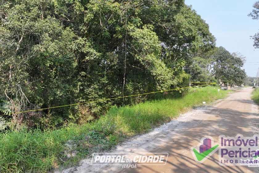 Terreno &agrave; venda - 352m&sup2; - Maresia