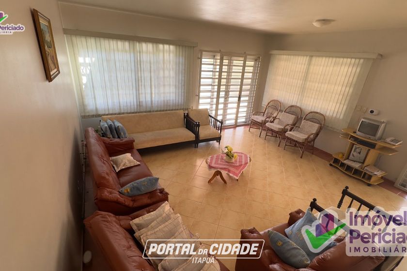 Casa &agrave; venda - 225m&sup2; - Barra do Sa&iacute;