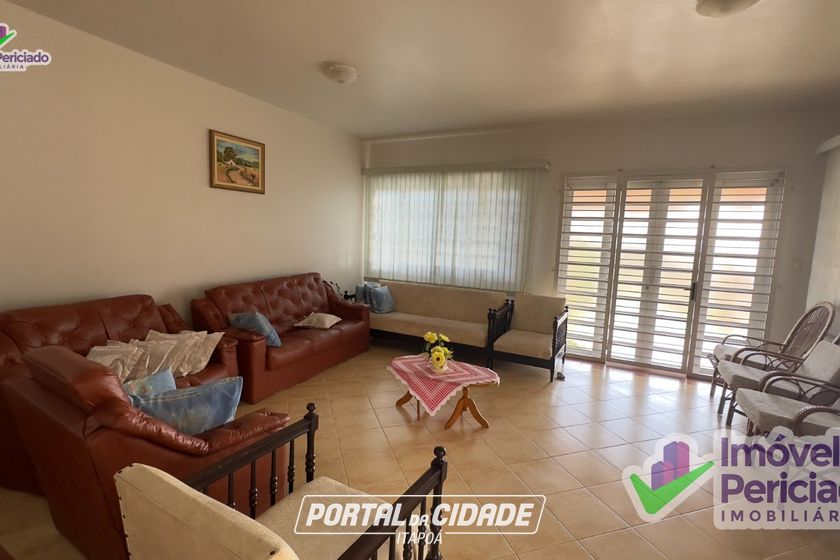 Casa &agrave; venda - 225m&sup2; - Barra do Sa&iacute;